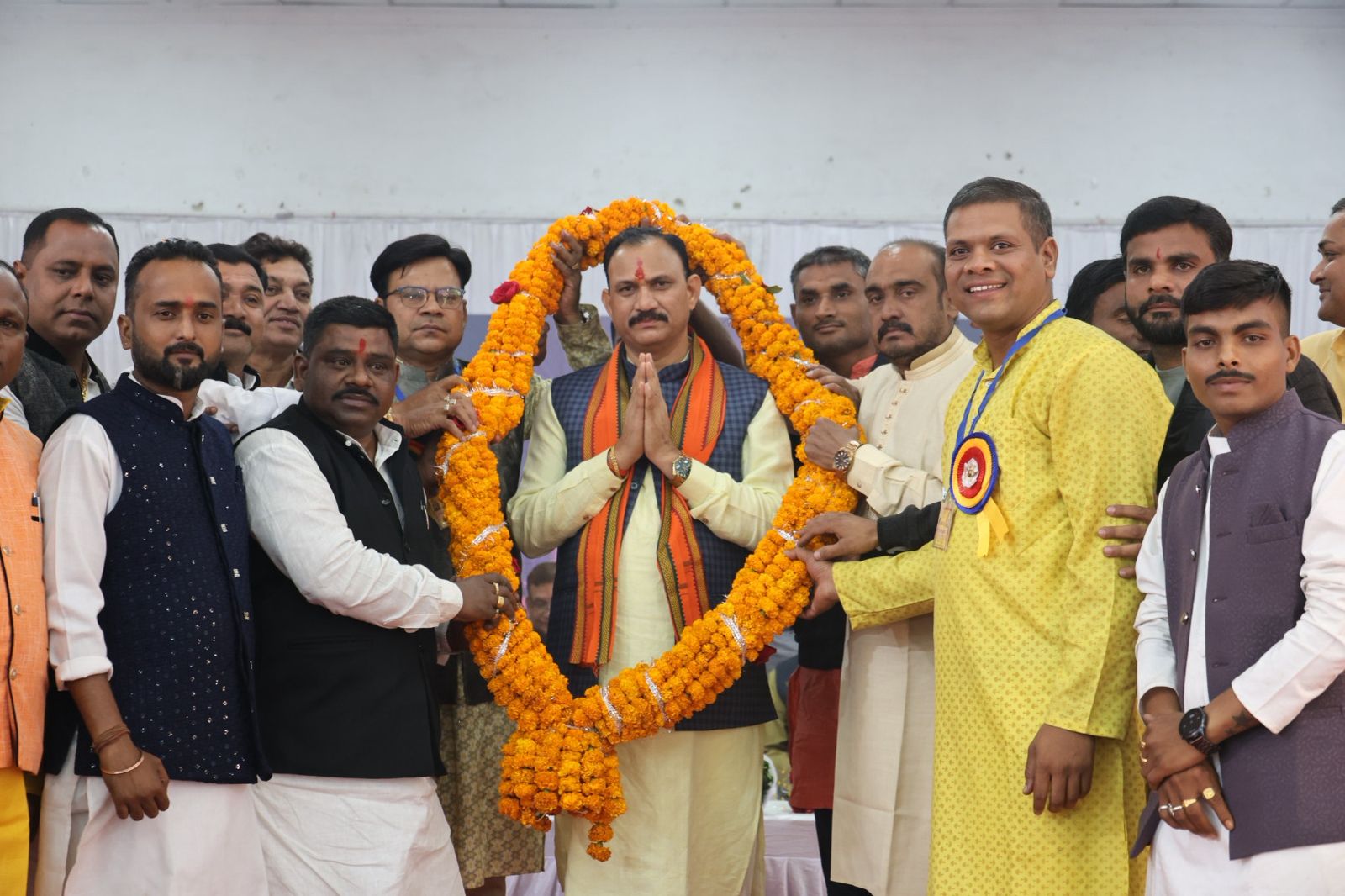 भगवान सहस्त्र बाहु की जय घोष, जय कलार का नारा, कर्मा धुमाल झांकी केसाथ कलार समाज ने निकाली शोभायात्रा।