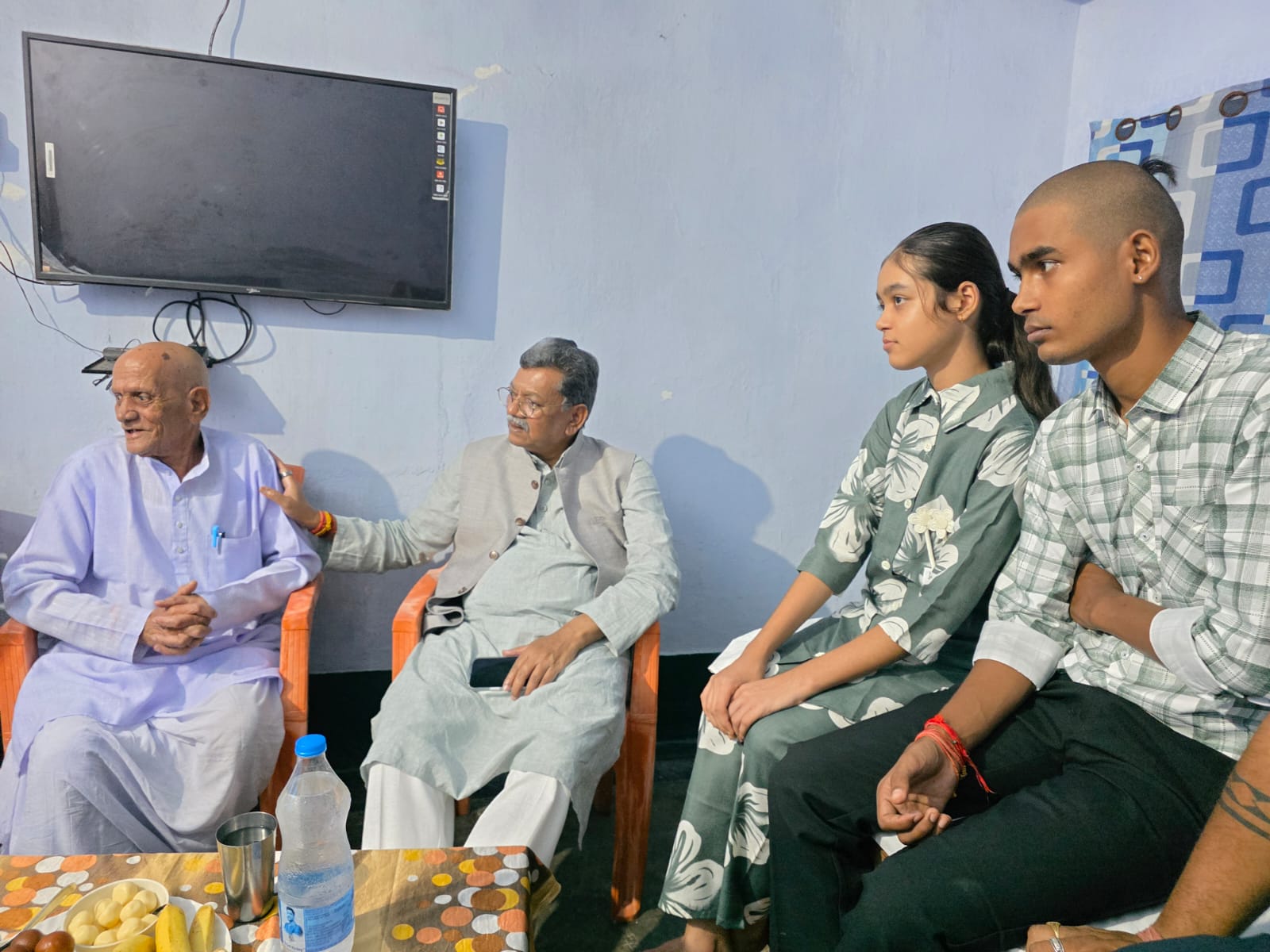 “जियो तो राजा की तरह…” कहने वाले स्वाभिमानी भास्कर महतो को नम आंखों से विदाई